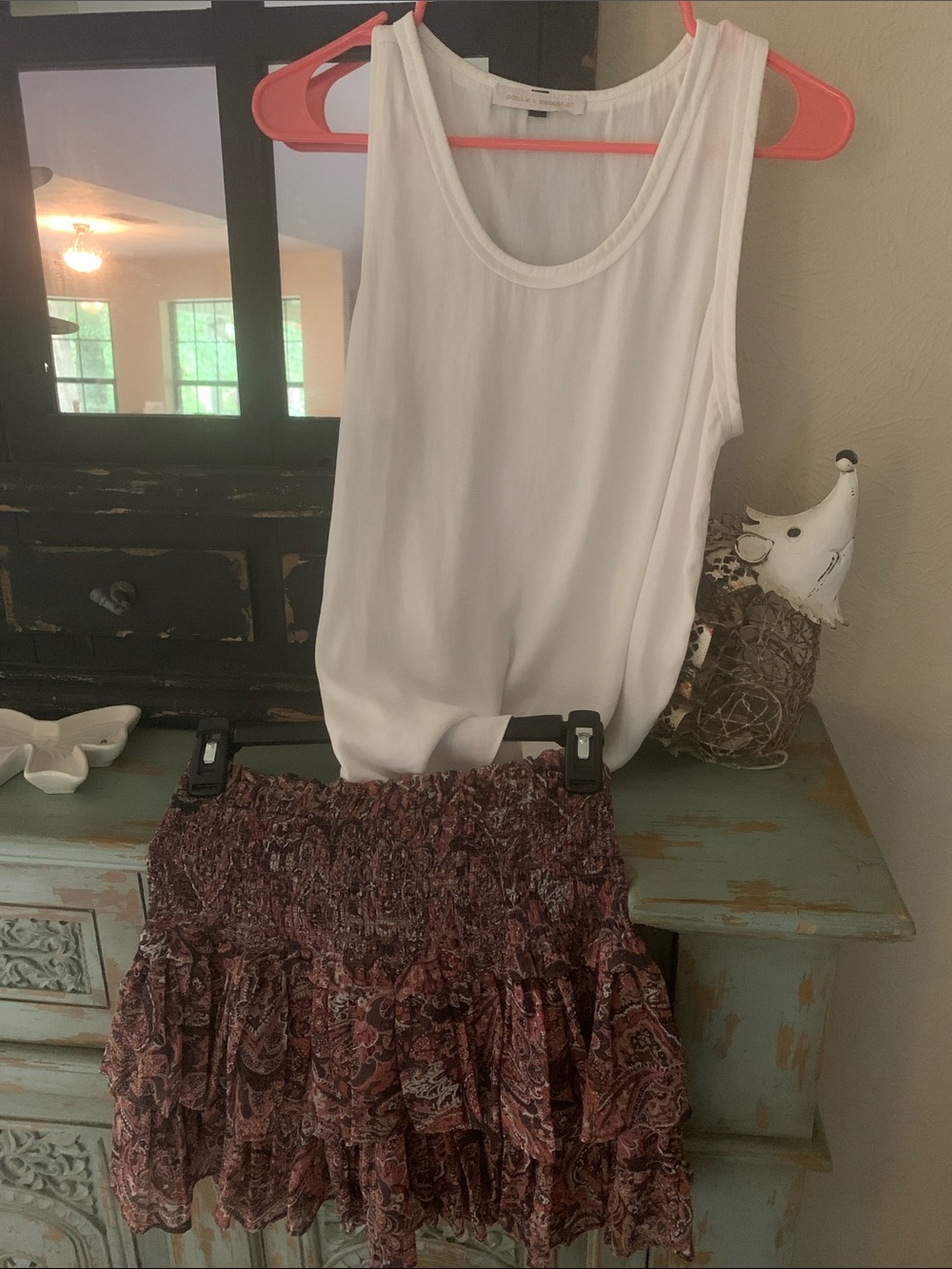 Pookie and Sebastian Women's Ruffled Paisley Mini Skirt outfit